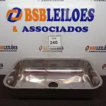 LOTE 240 - 01 CUBA INOX N2 ACO 430 3.1/2 56X34X14 MARCA FABRINOX (NOVO). (NO ESTADO) ATENÇÃO! FAZER A VISITAÇÃO ANTES DE ARREMATAR, NÃO SABEMOS SE FUNCIONA. LEILÃO NÃO TEM GARANTIA E NEM DEVOLUÇÃO, SUJEITO A POSSÍVEIS AVARIAS VISÍVEIS/OCULTAS E/OU AUSÊNCIA DE COMPONENTES.