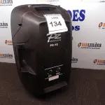 LOTE 134 - 01 CAIXA DE SOM MARCA PZ PRO ÁUDIO. (NO ESTADO) ATENÇÃO! FAZER A VISITAÇÃO ANTES DE ARREMATAR, NÃO SABEMOS SE FUNCIONA. LEILÃO NÃO TEM GARANTIA E NEM DEVOLUÇÃO, SUJEITO A POSSÍVEIS AVARIAS VISÍVEIS/OCULTAS E/OU AUSÊNCIA DE COMPONENTES.