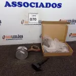 LOTE 070 - 01 JOGO DE BOBINA DE IGNIÇÃO JOURNEY GRAND CARAVAN 3,6 V6 2011 A A2016 E KIT DE PISTÃO E ANÉIS CHRYSLER 300C PESNTASTAR MOPAR. (NO ESTADO) ATENÇÃO! FAZER A VISITAÇÃO ANTES DE ARREMATAR, NÃO SABEMOS SE FUNCIONA. LEILÃO NÃO TEM GARANTIA E NEM DEVOLUÇÃO, SUJEITO A POSSÍVEIS AVARIAS VISÍVEIS/OCULTAS E/OU AUSÊNCIA DE COMPONENTES.