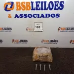 LOTE 162 - 01 LOTE COM PARAFUSOS FRANCÊS COM ZB 3/8-16X2. (NO ESTADO) ATENÇÃO! FAZER A VISITAÇÃO ANTES DE ARREMATAR, NÃO SABEMOS SE FUNCIONA. LEILÃO NÃO TEM GARANTIA E NEM DEVOLUÇÃO, SUJEITO A POSSÍVEIS AVARIAS VISÍVEIS/OCULTAS E/OU AUSÊNCIA DE COMPONENTES.