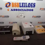 LOTE 340 - 01 LOTE COM EQUIPAMENTOS ELETRÔNICOS. (NO ESTADO) ATENÇÃO! FAZER A VISITAÇÃO ANTES DE ARREMATAR, NÃO SABEMOS SE FUNCIONA. LEILÃO NÃO TEM GARANTIA E NEM DEVOLUÇÃO, SUJEITO A POSSÍVEIS AVARIAS VISÍVEIS/OCULTAS E/OU AUSÊNCIA DE COMPONENTES.