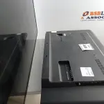 LOTE 466 - 02 TV’S PARA RETIRADA DE PEÇAS. (NO ESTADO) ATENÇÃO! FAZER A VISITAÇÃO ANTES DE ARREMATAR, NÃO SABEMOS SE FUNCIONA. LEILÃO NÃO TEM GARANTIA E NEM DEVOLUÇÃO, SUJEITO A POSSÍVEIS AVARIAS VISÍVEIS/OCULTAS E/OU AUSÊNCIA DE COMPONENTES.