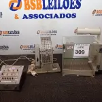 LOTE 309 - 01 LOTE COM MATERIAIS PARA LABORATÓRIO.  (NO ESTADO) ATENÇÃO! FAZER A VISITAÇÃO ANTES DE ARREMATAR, NÃO SABEMOS SE FUNCIONA. LEILÃO NÃO TEM GARANTIA E NEM DEVOLUÇÃO, SUJEITO A POSSÍVEIS AVARIAS VISÍVEIS/OCULTAS E/OU AUSÊNCIA DE COMPONENTES.