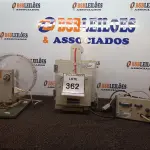 LOTE 362 - 01 LOTE COM MATERIAIS PARA LABORATÓRIO DIVERSOS.  (NO ESTADO) ATENÇÃO! FAZER A VISITAÇÃO ANTES DE ARREMATAR, NÃO SABEMOS SE FUNCIONA. LEILÃO NÃO TEM GARANTIA E NEM DEVOLUÇÃO, SUJEITO A POSSÍVEIS AVARIAS VISÍVEIS/OCULTAS E/OU AUSÊNCIA DE COMPONENTES.