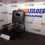 LOTE 444 - 01 RADAR VEICULAR E 01 MALETA COM BATERIA. (NO ESTADO) ATENÇÃO! FAZER A VISITAÇÃO ANTES DE ARREMATAR, NÃO SABEMOS SE FUNCIONA. LEILÃO NÃO TEM GARANTIA E NEM DEVOLUÇÃO, SUJEITO A POSSÍVEIS AVARIAS VISÍVEIS/OCULTAS E/OU AUSÊNCIA DE COMPONENTES.