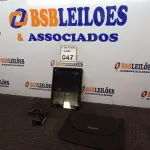 LOTE 047 - 01 TABLET POSITIVO COM CARREGADOR E BOLSA. (NO ESTADO) ATENÇÃO! FAZER A VISITAÇÃO ANTES DE ARREMATAR, NÃO SABEMOS SE FUNCIONA. LEILÃO NÃO TEM GARANTIA E NEM DEVOLUÇÃO, SUJEITO A POSSÍVEIS AVARIAS VISÍVEIS/OCULTAS E/OU AUSÊNCIA DE COMPONENTES.