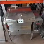 LOTE 474 - 01 FRIGIDEIRA BASCULANTE EM INOX. (NO ESTADO) ATENÇÃO! FAZER A VISITAÇÃO ANTES DE ARREMATAR, NÃO SABEMOS SE FUNCIONA. LEILÃO NÃO TEM GARANTIA E NEM DEVOLUÇÃO, SUJEITO A POSSÍVEIS AVARIAS VISÍVEIS/OCULTAS E/OU AUSÊNCIA DE COMPONENTES.