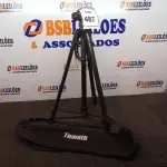 LOTE 487 - 01 TRIPÉ PARA CÂMERA TOMATE MTG-3016. (NO ESTADO) ATENÇÃO! FAZER A VISITAÇÃO ANTES DE ARREMATAR, NÃO SABEMOS SE FUNCIONA. LEILÃO NÃO TEM GARANTIA E NEM DEVOLUÇÃO, SUJEITO A POSSÍVEIS AVARIAS VISÍVEIS/OCULTAS E/OU AUSÊNCIA DE COMPONENTES.