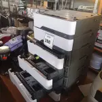 LOTE 288 - 06 GAVETAS PARA IMPRESSORA. (NO ESTADO) ATENÇÃO! FAZER A VISITAÇÃO ANTES DE ARREMATAR, NÃO SABEMOS SE FUNCIONA. LEILÃO NÃO TEM GARANTIA E NEM DEVOLUÇÃO, SUJEITO A POSSÍVEIS AVARIAS VISÍVEIS/OCULTAS E/OU AUSÊNCIA DE COMPONENTES.