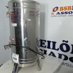 LOTE 259 - 01 CAFETEIRA INDUSTRIAL EM INOX.  (NO ESTADO) ATENÇÃO! FAZER A VISITAÇÃO ANTES DE ARREMATAR, NÃO SABEMOS SE FUNCIONA. LEILÃO NÃO TEM GARANTIA E NEM DEVOLUÇÃO, SUJEITO A POSSÍVEIS AVARIAS VISÍVEIS/OCULTAS E/OU AUSÊNCIA DE COMPONENTES.