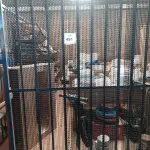 LOTE 491 - 01 CORTINA DE FERRO PERSONALIZADA. (NO ESTADO) ATENÇÃO! FAZER A VISITAÇÃO ANTES DE ARREMATAR, NÃO SABEMOS SE FUNCIONA. LEILÃO NÃO TEM GARANTIA E NEM DEVOLUÇÃO, SUJEITO A POSSÍVEIS AVARIAS VISÍVEIS/OCULTAS E/OU AUSÊNCIA DE COMPONENTES.