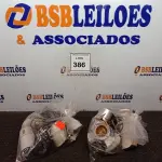 LOTE 386 - 01 LOTE COM VÁRIAS CÂMERAS DE SEGURANÇA MARCAS E MODELOS DIVERSOS. (NO ESTADO) ATENÇÃO! FAZER A VISITAÇÃO ANTES DE ARREMATAR, NÃO SABEMOS SE FUNCIONA. LEILÃO NÃO TEM GARANTIA E NEM DEVOLUÇÃO, SUJEITO A POSSÍVEIS AVARIAS VISÍVEIS/OCULTAS E/OU AUSÊNCIA DE COMPONENTES.