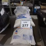 LOTE 277 - 06 PACOTES DE GRANITINA/08 PARA GRAFIADO COM 4KG CADA. (NO ESTADO) ATENÇÃO! FAZER A VISITAÇÃO ANTES DE ARREMATAR, NÃO SABEMOS SE FUNCIONA. LEILÃO NÃO TEM GARANTIA E NEM DEVOLUÇÃO, SUJEITO A POSSÍVEIS AVARIAS VISÍVEIS/OCULTAS E/OU AUSÊNCIA DE COMPONENTES.
