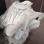 LOTE 324 - 01 LOTE COM CORTINAS DIVERSAS. (NO ESTADO) ATENÇÃO! FAZER A VISITAÇÃO ANTES DE ARREMATAR, NÃO SABEMOS SE FUNCIONA. LEILÃO NÃO TEM GARANTIA E NEM DEVOLUÇÃO, SUJEITO A POSSÍVEIS AVARIAS VISÍVEIS/OCULTAS E/OU AUSÊNCIA DE COMPONENTES.