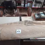 LOTE 419 - 01 TAPETE E 02 QUADROS. (NO ESTADO) ATENÇÃO! FAZER A VISITAÇÃO ANTES DE ARREMATAR, NÃO SABEMOS SE FUNCIONA. LEILÃO NÃO TEM GARANTIA E NEM DEVOLUÇÃO, SUJEITO A POSSÍVEIS AVARIAS VISÍVEIS/OCULTAS E/OU AUSÊNCIA DE COMPONENTES.