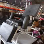 LOTE 380 - 01 CADEIRA DOBRÁVEL. (NO ESTADO) ATENÇÃO! FAZER A VISITAÇÃO ANTES DE ARREMATAR, NÃO SABEMOS SE FUNCIONA. LEILÃO NÃO TEM GARANTIA E NEM DEVOLUÇÃO, SUJEITO A POSSÍVEIS AVARIAS VISÍVEIS/OCULTAS E/OU AUSÊNCIA DE COMPONENTES.