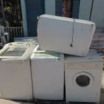 LOTE 485 - 04 MÁQUINAS DE LAVAR ROUPAS MARCAS E MODELOS DIVERSOS C/AVARIAS. (NO ESTADO) ATENÇÃO! FAZER A VISITAÇÃO ANTES DE ARREMATAR, NÃO SABEMOS SE FUNCIONA. LEILÃO NÃO TEM GARANTIA E NEM DEVOLUÇÃO, SUJEITO A POSSÍVEIS AVARIAS VISÍVEIS/OCULTAS E/OU AUSÊNCIA DE COMPONENTES.