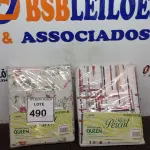 LOTE 490 - 02 JOGOS DE CAMA 200 FIOS C/ 01 LENÇOL E 02 FRONHAS EM CADA, MARCA MICRO PECAL.  (NO ESTADO) ATENÇÃO! FAZER A VISITAÇÃO ANTES DE ARREMATAR, NÃO SABEMOS SE FUNCIONA. LEILÃO NÃO TEM GARANTIA E NEM DEVOLUÇÃO, SUJEITO A POSSÍVEIS AVARIAS VISÍVEIS/OCULTAS E/OU AUSÊNCIA DE COMPONENTES.