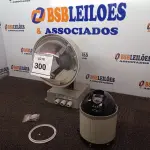 LOTE 300 - 01 CÂMERA DOME MARCA PIXORD. (NO ESTADO) ATENÇÃO! FAZER A VISITAÇÃO ANTES DE ARREMATAR, NÃO SABEMOS SE FUNCIONA. LEILÃO NÃO TEM GARANTIA E NEM DEVOLUÇÃO, SUJEITO A POSSÍVEIS AVARIAS VISÍVEIS/OCULTAS E/OU AUSÊNCIA DE COMPONENTES.