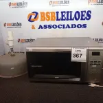 LOTE 367 - 01 MICRO-ONDAS MARCA BRASTEMP C/PRATO E 01 CUBA EM INOX REDONDA. (NO ESTADO) ATENÇÃO! FAZER A VISITAÇÃO ANTES DE ARREMATAR, NÃO SABEMOS SE FUNCIONA. LEILÃO NÃO TEM GARANTIA E NEM DEVOLUÇÃO, SUJEITO A POSSÍVEIS AVARIAS VISÍVEIS/OCULTAS E/OU AUSÊNCIA DE COMPONENTES.