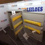 LOTE 329 - 01 QUADRO ELÉTRICO E 01 ANTENA VIA A RÁDIO.  (NO ESTADO) ATENÇÃO! FAZER A VISITAÇÃO ANTES DE ARREMATAR, NÃO SABEMOS SE FUNCIONA. LEILÃO NÃO TEM GARANTIA E NEM DEVOLUÇÃO, SUJEITO A POSSÍVEIS AVARIAS VISÍVEIS/OCULTAS E/OU AUSÊNCIA DE COMPONENTES.