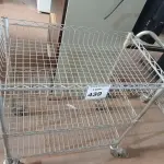LOTE 439 - 01 CARRINHO DE FERRO P/TRANSPORTE C/03 BANDEJAS.  (NO ESTADO) ATENÇÃO! FAZER A VISITAÇÃO ANTES DE ARREMATAR, NÃO SABEMOS SE FUNCIONA. LEILÃO NÃO TEM GARANTIA E NEM DEVOLUÇÃO, SUJEITO A POSSÍVEIS AVARIAS VISÍVEIS/OCULTAS E/OU AUSÊNCIA DE COMPONENTES.