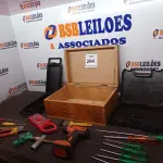 LOTE 284 - 01 LOTE COM MALETAS E FERRAMENTAS DIVERSAS. (NO ESTADO) ATENÇÃO! FAZER A VISITAÇÃO ANTES DE ARREMATAR, NÃO SABEMOS SE FUNCIONA. LEILÃO NÃO TEM GARANTIA E NEM DEVOLUÇÃO, SUJEITO A POSSÍVEIS AVARIAS VISÍVEIS/OCULTAS E/OU AUSÊNCIA DE COMPONENTES.