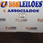 LOTE 018 - 01 TABLET SAMSUNG. (NO ESTADO) ATENÇÃO! FAZER A VISITAÇÃO ANTES DE ARREMATAR, NÃO SABEMOS SE FUNCIONA. LEILÃO NÃO TEM GARANTIA E NEM DEVOLUÇÃO, SUJEITO A POSSÍVEIS AVARIAS VISÍVEIS/OCULTAS E/OU AUSÊNCIA DE COMPONENTES.