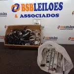 LOTE 285 - 01 LOTE COM FONES DE OUVIDO DIVERSOS. (NO ESTADO) ATENÇÃO! FAZER A VISITAÇÃO ANTES DE ARREMATAR, NÃO SABEMOS SE FUNCIONA. LEILÃO NÃO TEM GARANTIA E NEM DEVOLUÇÃO, SUJEITO A POSSÍVEIS AVARIAS VISÍVEIS/OCULTAS E/OU AUSÊNCIA DE COMPONENTES.