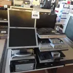 LOTE 408 - 01 LOTE C/ APROXIMADAMENTE 13 MONITORES LCD MARCAS E MODELOS DIVERSOS, 02 CPU´S, 08 SCANNERS E 01 IMPRESSORA DE ETIQUETA. (NO ESTADO) ATENÇÃO! FAZER A VISITAÇÃO ANTES DE ARREMATAR, NÃO SABEMOS SE FUNCIONA. LEILÃO NÃO TEM GARANTIA E NEM DEVOLUÇÃO, SUJEITO A POSSÍVEIS AVARIAS VISÍVEIS/OCULTAS E/OU AUSÊNCIA DE COMPONENTES.