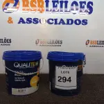 LOTE 294 - 02 BALDES TINTA QUALITEX 3,6L NA COR AMARELO E VERMELHO GUARANÁ. (NO ESTADO) ATENÇÃO! FAZER A VISITAÇÃO ANTES DE ARREMATAR, NÃO SABEMOS SE FUNCIONA. LEILÃO NÃO TEM GARANTIA E NEM DEVOLUÇÃO, SUJEITO A POSSÍVEIS AVARIAS VISÍVEIS/OCULTAS E/OU AUSÊNCIA DE COMPONENTES.