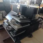 LOTE 408 - 01 LOTE C/ APROXIMADAMENTE 13 MONITORES LCD MARCAS E MODELOS DIVERSOS, 02 CPU´S, 08 SCANNERS E 01 IMPRESSORA DE ETIQUETA. (NO ESTADO) ATENÇÃO! FAZER A VISITAÇÃO ANTES DE ARREMATAR, NÃO SABEMOS SE FUNCIONA. LEILÃO NÃO TEM GARANTIA E NEM DEVOLUÇÃO, SUJEITO A POSSÍVEIS AVARIAS VISÍVEIS/OCULTAS E/OU AUSÊNCIA DE COMPONENTES.
