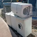 LOTE 485 - 04 MÁQUINAS DE LAVAR ROUPAS MARCAS E MODELOS DIVERSOS C/AVARIAS. (NO ESTADO) ATENÇÃO! FAZER A VISITAÇÃO ANTES DE ARREMATAR, NÃO SABEMOS SE FUNCIONA. LEILÃO NÃO TEM GARANTIA E NEM DEVOLUÇÃO, SUJEITO A POSSÍVEIS AVARIAS VISÍVEIS/OCULTAS E/OU AUSÊNCIA DE COMPONENTES.
