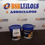 LOTE 320 - 02 BALDES TINTA QUALITEX 3,6L NA COR AREIA E AMARELO. (NO ESTADO) ATENÇÃO! FAZER A VISITAÇÃO ANTES DE ARREMATAR, NÃO SABEMOS SE FUNCIONA. LEILÃO NÃO TEM GARANTIA E NEM DEVOLUÇÃO, SUJEITO A POSSÍVEIS AVARIAS VISÍVEIS/OCULTAS E/OU AUSÊNCIA DE COMPONENTES.