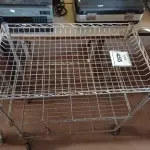 LOTE 455 - 01 CARRINHO DE FERRO P/TRANSPORTE C/03 BANDEJAS.  (NO ESTADO) ATENÇÃO! FAZER A VISITAÇÃO ANTES DE ARREMATAR, NÃO SABEMOS SE FUNCIONA. LEILÃO NÃO TEM GARANTIA E NEM DEVOLUÇÃO, SUJEITO A POSSÍVEIS AVARIAS VISÍVEIS/OCULTAS E/OU AUSÊNCIA DE COMPONENTES.