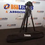 LOTE 354 - 01 TRIPÉ PARA CÂMERA TOMATE MTG-3016. (NO ESTADO) ATENÇÃO! FAZER A VISITAÇÃO ANTES DE ARREMATAR, NÃO SABEMOS SE FUNCIONA. LEILÃO NÃO TEM GARANTIA E NEM DEVOLUÇÃO, SUJEITO A POSSÍVEIS AVARIAS VISÍVEIS/OCULTAS E/OU AUSÊNCIA DE COMPONENTES.