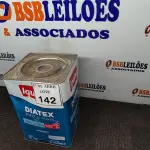 LOTE 142 - 01 LATA DE TINTA 16L/ 18L INTERIORES/EXTERIORES ACRÍLICO FOSCO IQUINE BASE P. (NOVO) (NO ESTADO) ATENÇÃO! FAZER A VISITAÇÃO ANTES DE ARREMATAR, NÃO SABEMOS SE FUNCIONA. LEILÃO NÃO TEM GARANTIA E NEM DEVOLUÇÃO, SUJEITO A POSSÍVEIS AVARIAS VISÍVEIS/OCULTAS E/OU AUSÊNCIA DE COMPONENTES.
