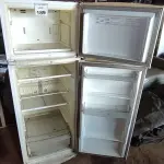 LOTE 189 - 01 GELADEIRA BRASTEMP. (NO ESTADO) ATENÇÃO! FAZER A VISITAÇÃO ANTES DE ARREMATAR, NÃO SABEMOS SE FUNCIONA. LEILÃO NÃO TEM GARANTIA E NEM DEVOLUÇÃO, SUJEITO A POSSÍVEIS AVARIAS VISÍVEIS/OCULTAS E/OU AUSÊNCIA DE COMPONENTES.