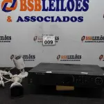 LOTE 009 - 01 DVR 32 CANAIS TEC VOZ COM 04 CÂMERAS DIVERSAS. (NO ESTADO) ATENÇÃO! FAZER A VISITAÇÃO ANTES DE ARREMATAR, NÃO SABEMOS SE FUNCIONA. LEILÃO NÃO TEM GARANTIA E NEM DEVOLUÇÃO, SUJEITO A POSSÍVEIS AVARIAS VISÍVEIS/OCULTAS E/OU AUSÊNCIA DE COMPONENTES.