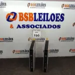 LOTE 195 - 02 MINIS CPUS HP. (NO ESTADO) ATENÇÃO! FAZER A VISITAÇÃO ANTES DE ARREMATAR, NÃO SABEMOS SE FUNCIONA. LEILÃO NÃO TEM GARANTIA E NEM DEVOLUÇÃO, SUJEITO A POSSÍVEIS AVARIAS VISÍVEIS/OCULTAS E/OU AUSÊNCIA DE COMPONENTES.