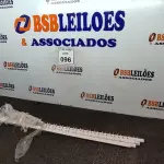 LOTE 096 - 05 BARRAMENTOS EM COBRE PARA QUADRO ELÉTRICO. (NO ESTADO) ATENÇÃO! FAZER A VISITAÇÃO ANTES DE ARREMATAR, NÃO SABEMOS SE FUNCIONA. LEILÃO NÃO TEM GARANTIA E NEM DEVOLUÇÃO, SUJEITO A POSSÍVEIS AVARIAS VISÍVEIS/OCULTAS E/OU AUSÊNCIA DE COMPONENTES.