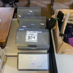 LOTE 301 - 03 SCANNER’S EPSON E 01 SCANNER FUJITSU.  (NO ESTADO) ATENÇÃO! FAZER A VISITAÇÃO ANTES DE ARREMATAR, NÃO SABEMOS SE FUNCIONA. LEILÃO NÃO TEM GARANTIA E NEM DEVOLUÇÃO, SUJEITO A POSSÍVEIS AVARIAS VISÍVEIS/OCULTAS E/OU AUSÊNCIA DE COMPONENTES.