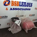 LOTE 106 - 02 ROLOS DE FIO DE NYLON PARA ROÇADEIRA. (NO ESTADO) ATENÇÃO! FAZER A VISITAÇÃO ANTES DE ARREMATAR, NÃO SABEMOS SE FUNCIONA. LEILÃO NÃO TEM GARANTIA E NEM DEVOLUÇÃO, SUJEITO A POSSÍVEIS AVARIAS VISÍVEIS/OCULTAS E/OU AUSÊNCIA DE COMPONENTES.