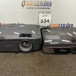 LOTE 334 - 01 PROJETOR EPSON HDMI E 01 PROJETOR ACER. (NO ESTADO) ATENÇÃO! FAZER A VISITAÇÃO ANTES DE ARREMATAR, NÃO SABEMOS SE FUNCIONA. LEILÃO NÃO TEM GARANTIA E NEM DEVOLUÇÃO, SUJEITO A POSSÍVEIS AVARIAS VISÍVEIS/OCULTAS E/OU AUSÊNCIA DE COMPONENTES.