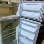 LOTE 226 - 01 GELADEIRA BRASTEMP FROST FREE 220VOLTS.  (NO ESTADO) ATENÇÃO! FAZER A VISITAÇÃO ANTES DE ARREMATAR, NÃO SABEMOS SE FUNCIONA. LEILÃO NÃO TEM GARANTIA E NEM DEVOLUÇÃO, SUJEITO A POSSÍVEIS AVARIAS VISÍVEIS/OCULTAS E/OU AUSÊNCIA DE COMPONENTES.