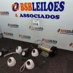 LOTE 218 - 01 MOTOR DE ESTEIRA 180W 220V, 04 CÂMERAS INTELBRAS VHD/010 E 02 LUMINÁRIAS DE JARDIM 220V. (NO ESTADO) ATENÇÃO! FAZER A VISITAÇÃO ANTES DE ARREMATAR, NÃO SABEMOS SE FUNCIONA. LEILÃO NÃO TEM GARANTIA E NEM DEVOLUÇÃO, SUJEITO A POSSÍVEIS AVARIAS VISÍVEIS/OCULTAS E/OU AUSÊNCIA DE COMPONENTES.