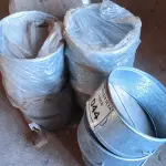 LOTE 044 - 01 LOTE COM COLARINHO PARA TUBOS. (NO ESTADO) ATENÇÃO! FAZER A VISITAÇÃO ANTES DE ARREMATAR, NÃO SABEMOS SE FUNCIONA. LEILÃO NÃO TEM GARANTIA E NEM DEVOLUÇÃO, SUJEITO A POSSÍVEIS AVARIAS VISÍVEIS/OCULTAS E/OU AUSÊNCIA DE COMPONENTES.