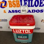 LOTE 505 - 01 BALDE DE SELADORA ACRÍLICO BRANCO 18L. (NO ESTADO) ATENÇÃO! FAZER A VISITAÇÃO ANTES DE ARREMATAR, NÃO SABEMOS SE FUNCIONA. LEILÃO NÃO TEM GARANTIA E NEM DEVOLUÇÃO, SUJEITO A POSSÍVEIS AVARIAS VISÍVEIS/OCULTAS E/OU AUSÊNCIA DE COMPONENTES.