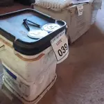 LOTE 039 - 01 LOTE DE PARAFUSOS AUTOBROCANTE PARA TELHADOS.  (NO ESTADO) ATENÇÃO! FAZER A VISITAÇÃO ANTES DE ARREMATAR, NÃO SABEMOS SE FUNCIONA. LEILÃO NÃO TEM GARANTIA E NEM DEVOLUÇÃO, SUJEITO A POSSÍVEIS AVARIAS VISÍVEIS/OCULTAS E/OU AUSÊNCIA DE COMPONENTES.