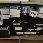 LOTE 276 - 01 LOTE COM LUMINÁRIAS DE EMBUTIR. (NO ESTADO) ATENÇÃO! FAZER A VISITAÇÃO ANTES DE ARREMATAR, NÃO SABEMOS SE FUNCIONA. LEILÃO NÃO TEM GARANTIA E NEM DEVOLUÇÃO, SUJEITO A POSSÍVEIS AVARIAS VISÍVEIS/OCULTAS E/OU AUSÊNCIA DE COMPONENTES.